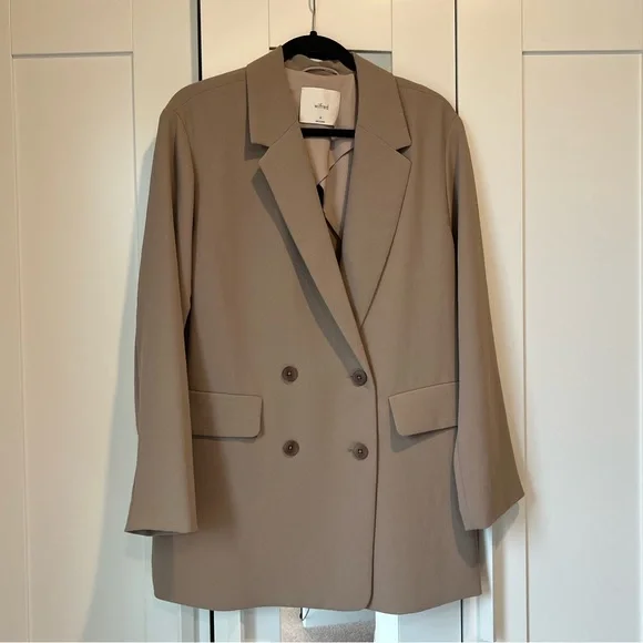 NWT Aritzia Wilfred Cherrelle Blazer in Limited Edition Color Grey Taupe